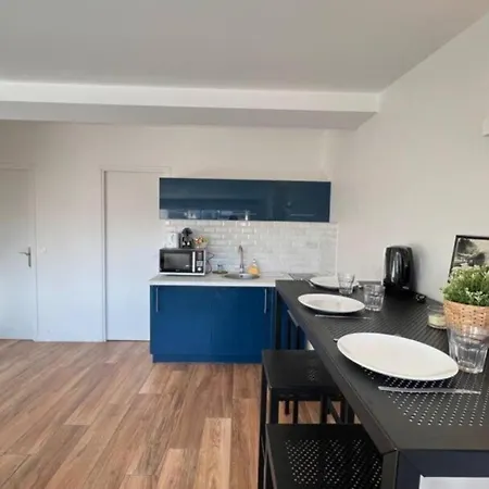Beautiful 2 Bedrooms 1 Bathroom Cannes